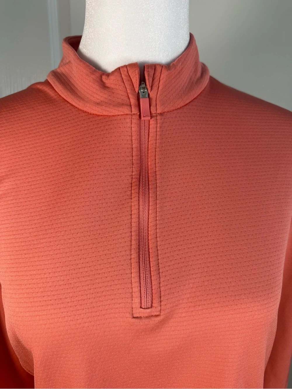 Nike Coral-Orange Half-Zip Performance Pullover size M (065)